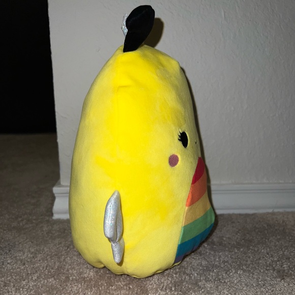 New Sunny the Bee Pride Collection Squishmallows - Picture 4 of 10